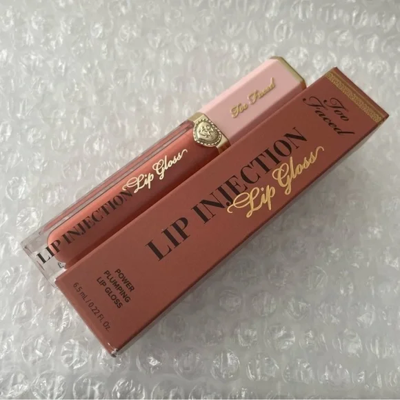 NEW IN BOX Too Faced Lip Injection Plumping Lip Gloss - Secure The Bag - Picture 2 of 7